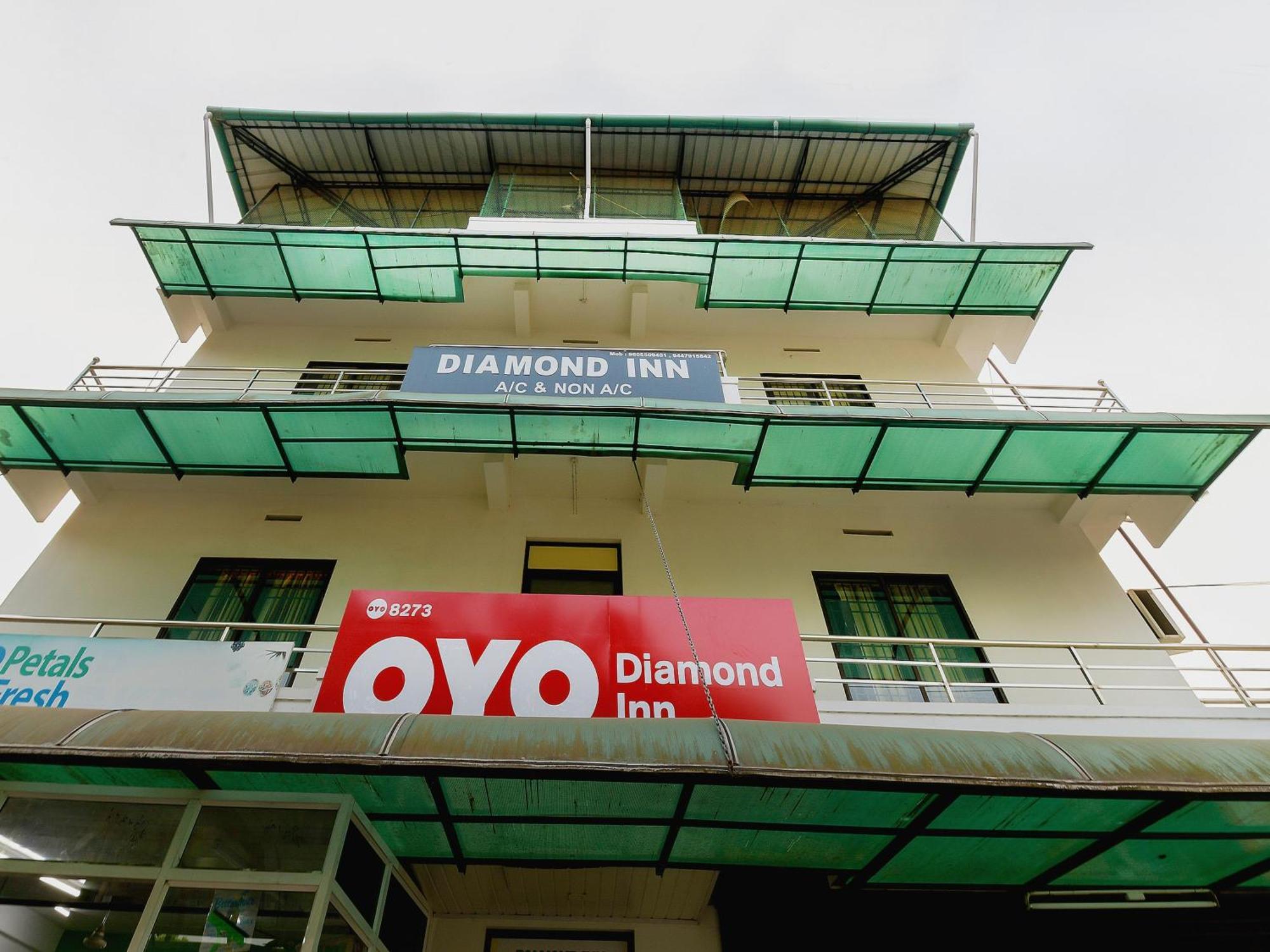 Super Hotel O Diamond In Kochi Exterior foto